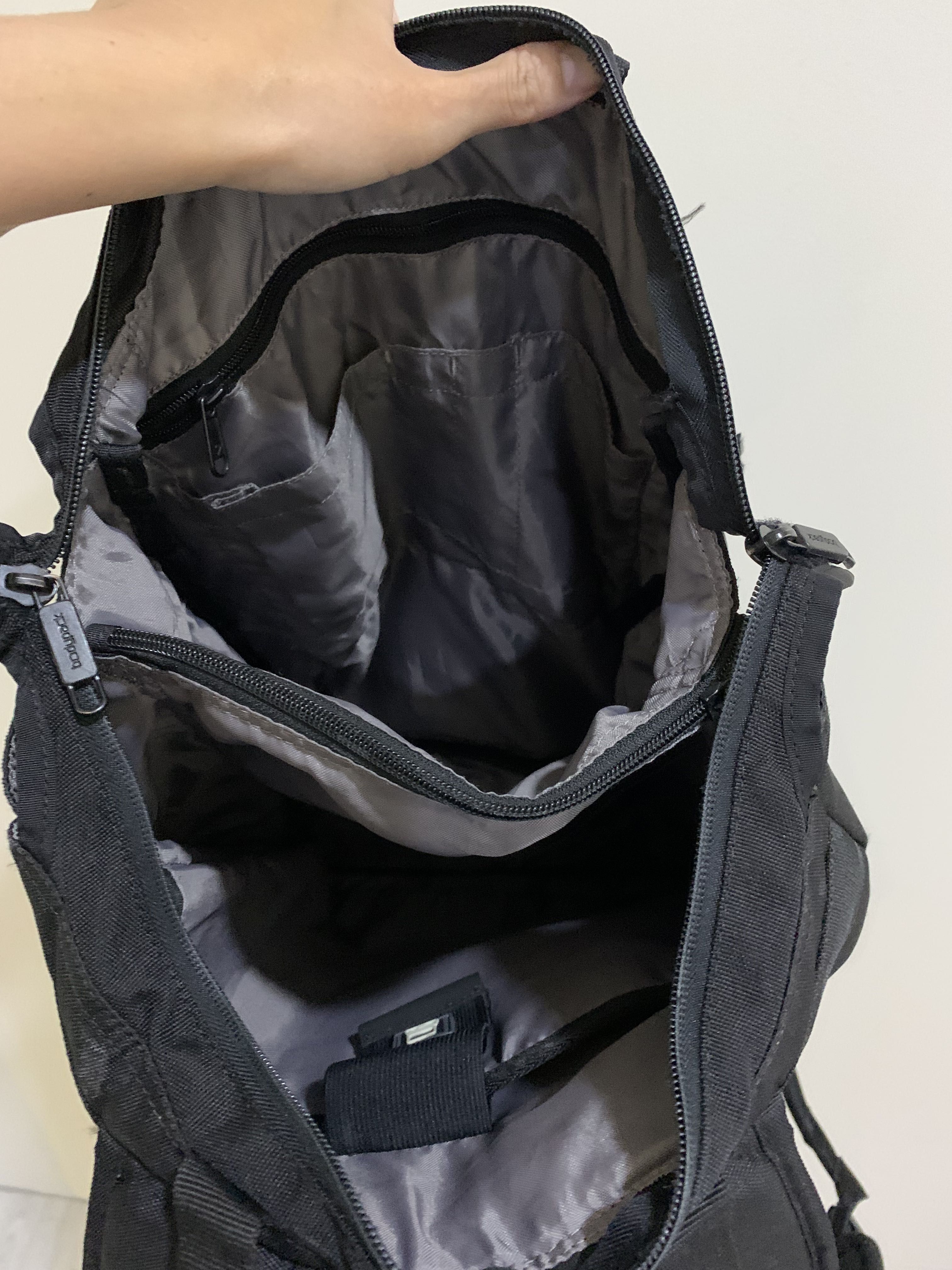 3 online compartment backpack