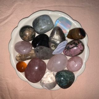 (Category: ) located in . Submitted by amnarcissisber (Listing ID 1201153547, Image 1). Description: .