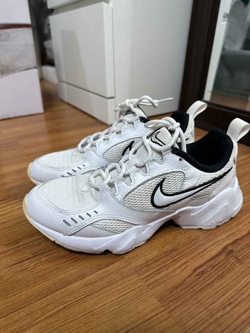 Nike Air Heights US8