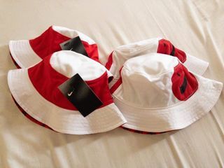 Nike bucket hat