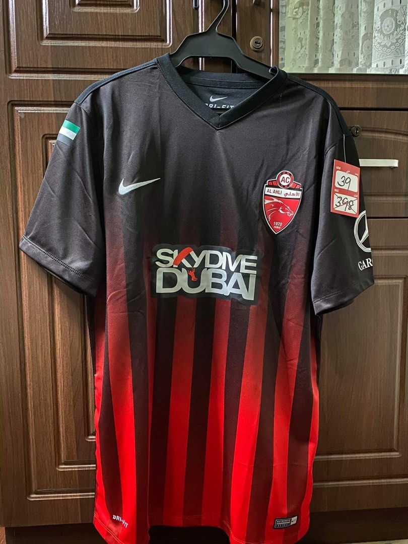 Maillot deals dubai foot