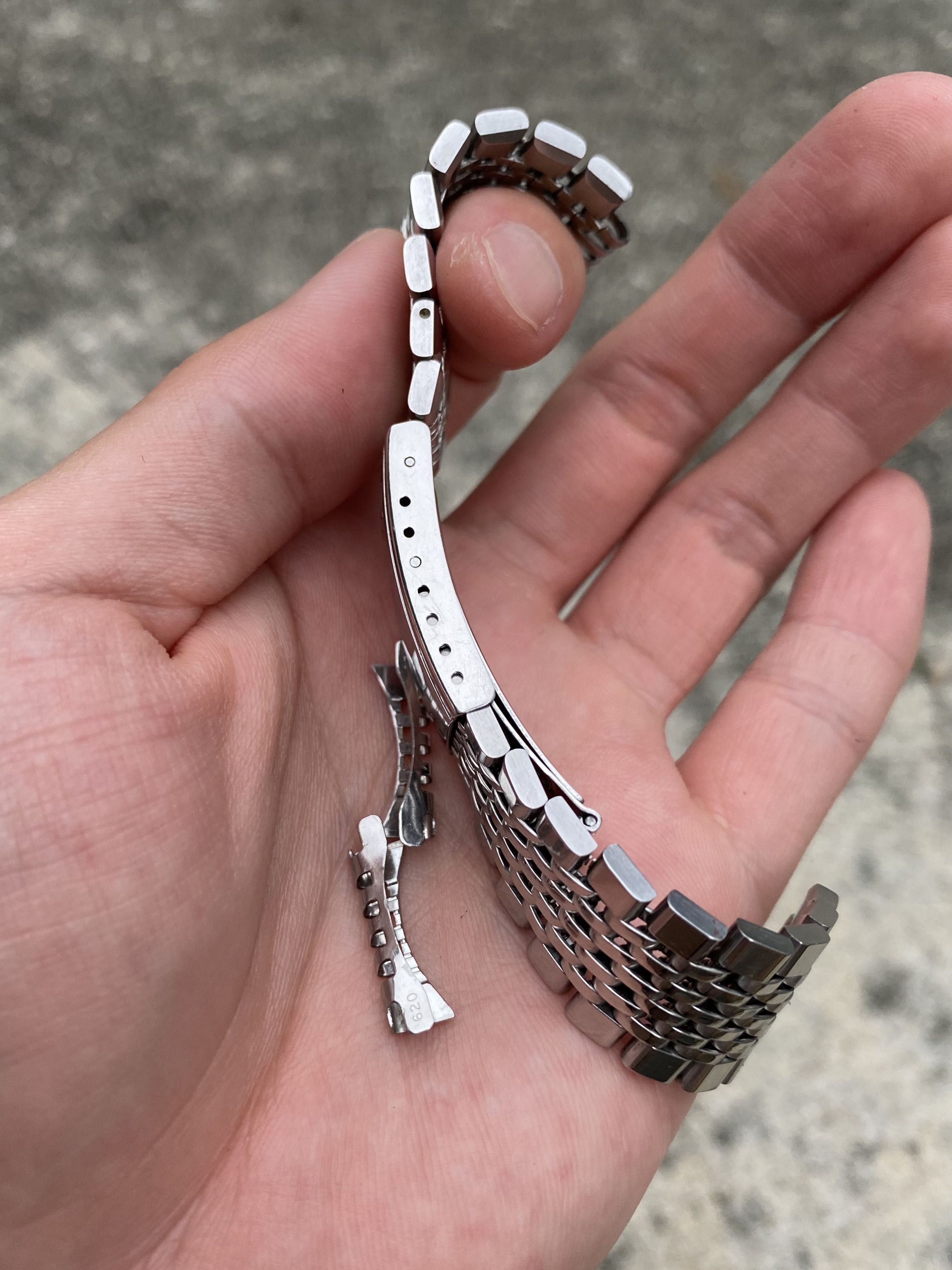 Xmas Omega 19mm Beads Of Rice Stainless Steel Row Of 7 Bracelet For Constellation 1068 Model Number 620 Endlinks Luxury Watches on Carousell