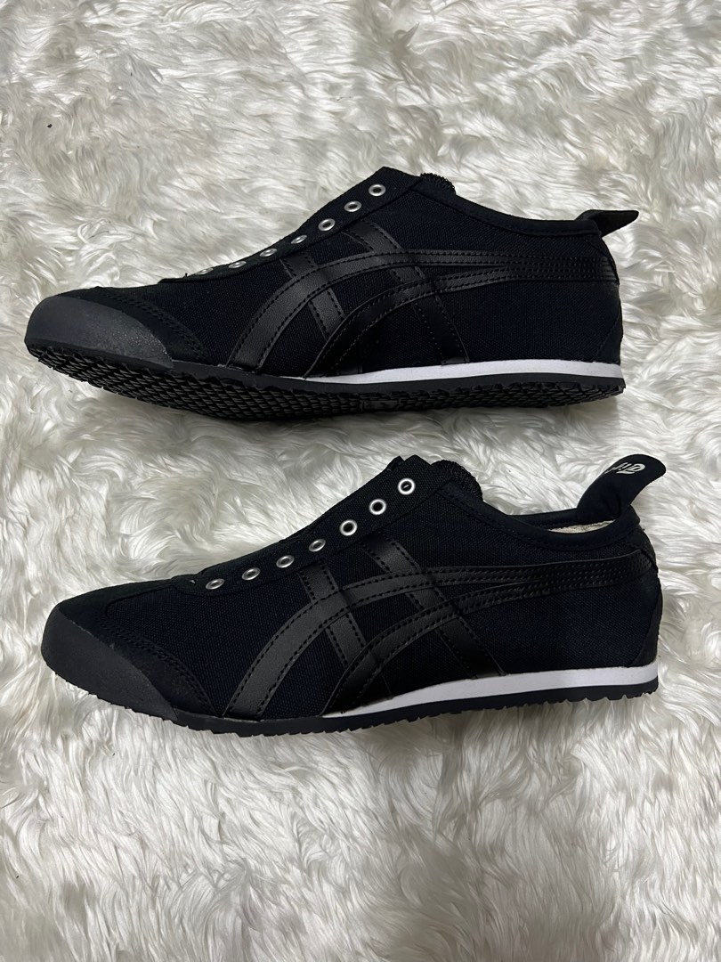 Mexico 66 sales slip on black