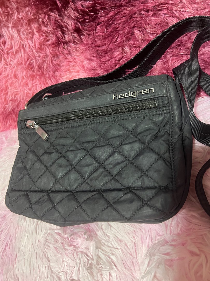 Orig Hedgren sling bag, Luxury, Bags & Wallets on Carousell