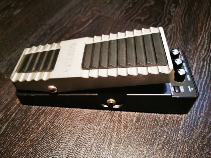 (Original Boss) Volume Pedal, Hobbies & Toys, Music & Media, Musical