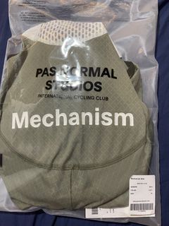 Pas Normal Studios Mechanism  - Men - Light Olive 