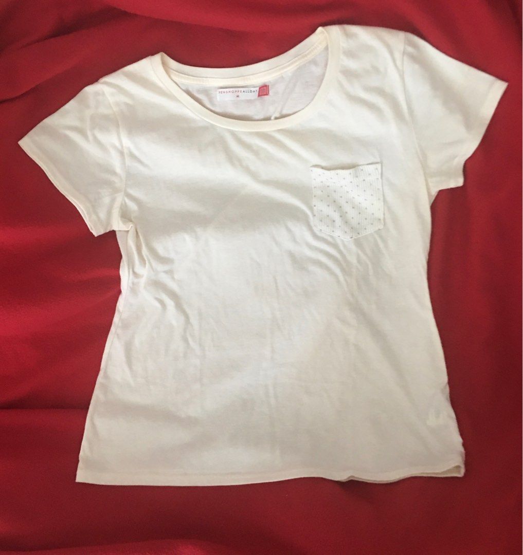 Penshoppe Plain White T-Shirt, Women’s Fashion, Tops, Shirts on Carousell