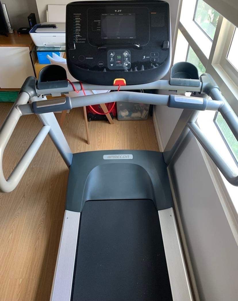 Precor M9.27i Treadmill