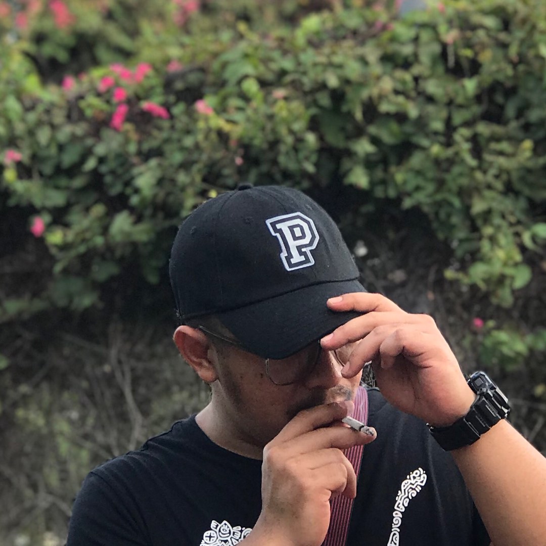 Puma patch hat top