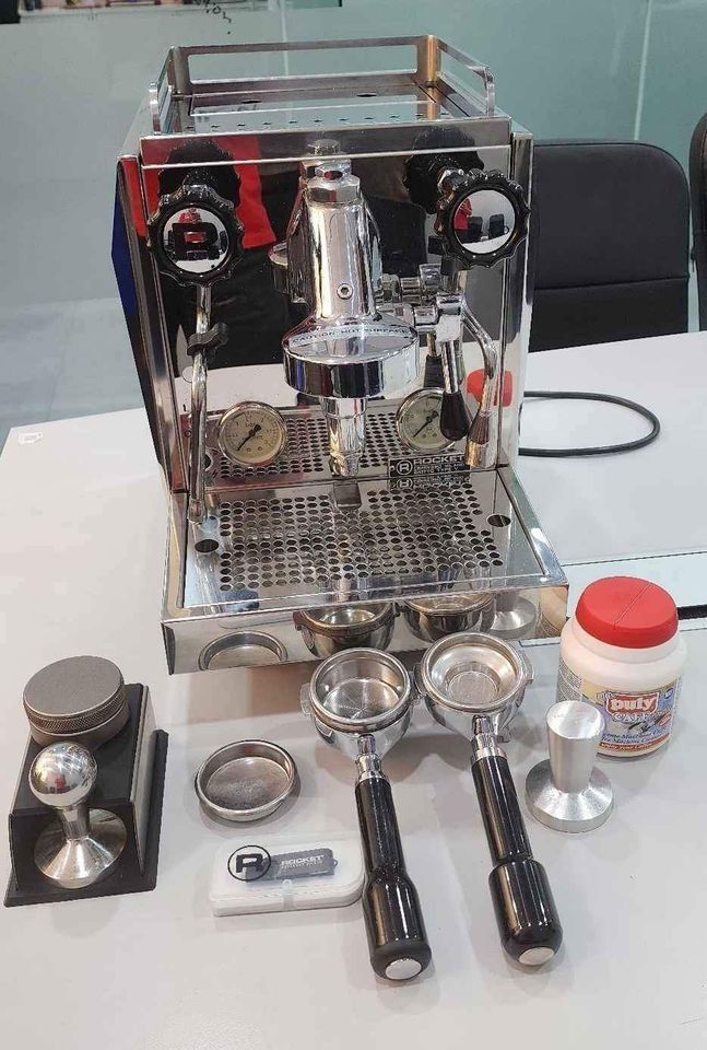 Rocket Espresso Machine Giotto Cronometro Type V (PID and Timer), TV & Home Appliances, Kitchen