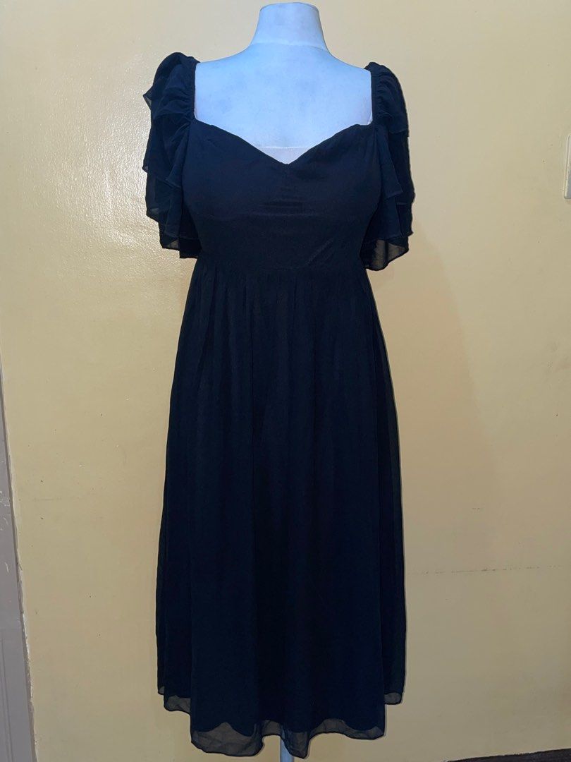 Shein plus size black semi maxi dress, Women's Fashion, Dresses & Sets,  Dresses on Carousell