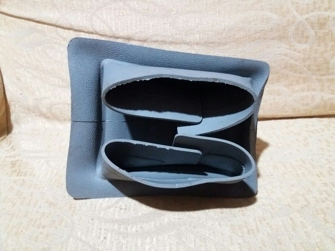 Shifting rubber gromet for box type lancer (Category: Body Parts and Accessories) located in Manila. Submitted by seesalt (Listing ID 1201212893, Image 2). Description: For sale rubber shifter gromet for lancer box type mitshubishi.