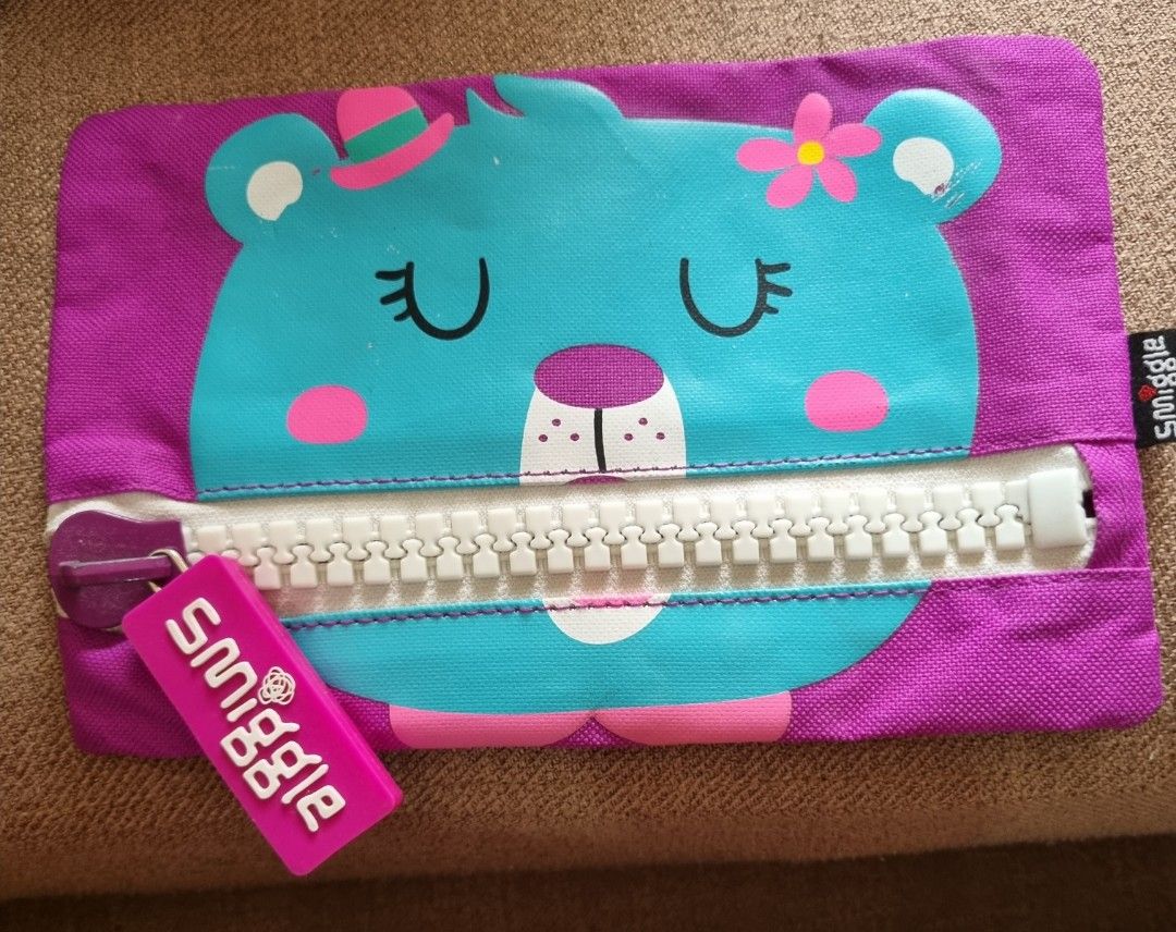 Smiggle Pencil Case, Hobbies & Toys, Stationary & Craft, Stationery