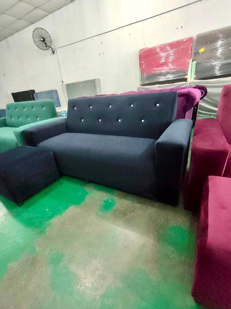 Sofa LShape Untuk Dijual, Furniture & Home Living, Furniture, Sofas on