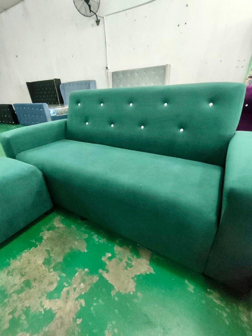 Sofa LShape Untuk Dijual, Furniture & Home Living, Furniture, Sofas on