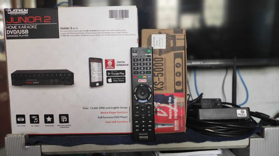 Sony Bravia W65D 40" Smart TV The platinum junior 2 home karaoke, TV