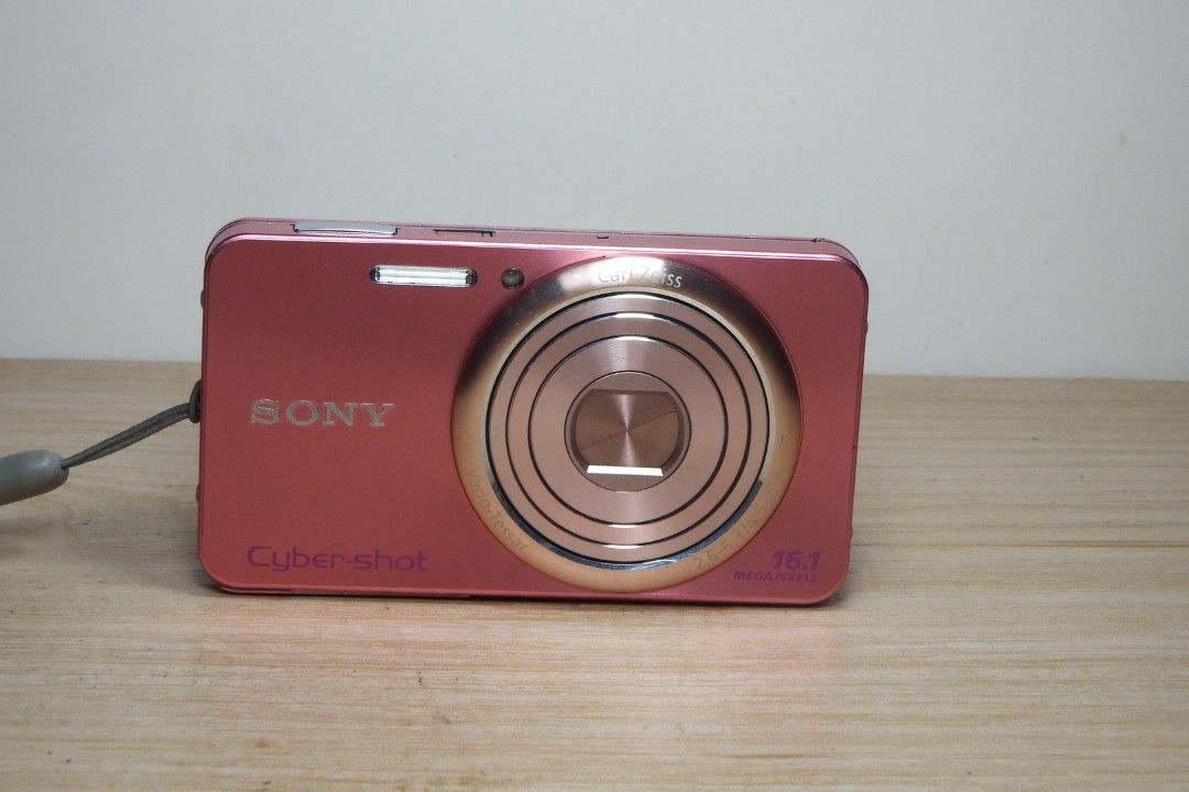 sony cyber shot 16.1 megapixels, Photography, Cameras on Carousell