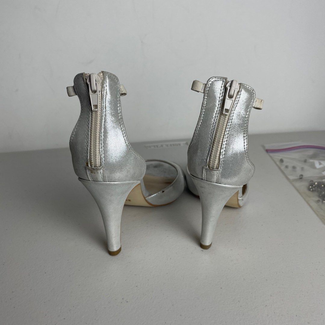 Staccato Silver Heels Size 36 Women s Fashion Footwear Heels on