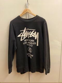 (Category: ) located in . Submitted by sam.wardrobe (Listing ID 1201163368, Image 1). Description: .