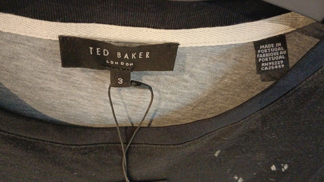 Men’s Ted Baker T-shirt. Size 3 / Medium Men’s Ted Baker T-shirt. Size 3 / Medium