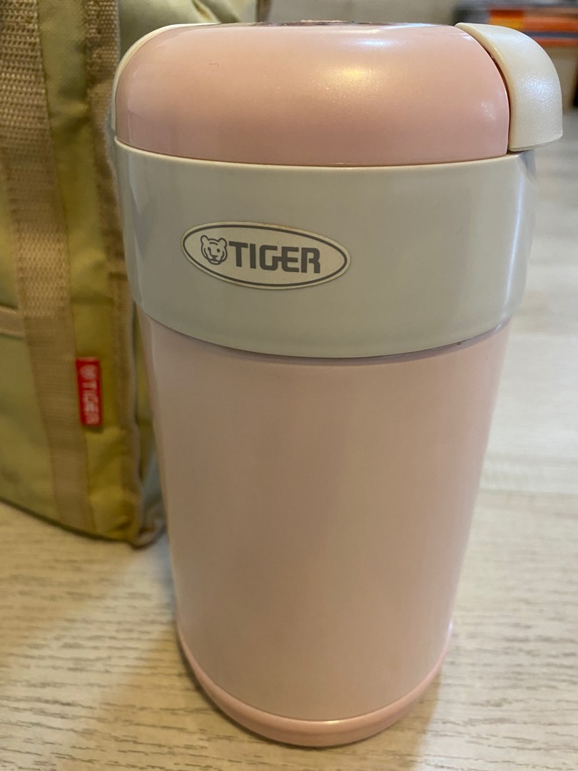 Tiger LWR-A092 Thermal Lunch Box, Pink