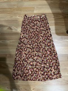 Topshop Floral Pleated Skirt