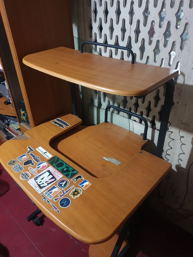 Used 2nd hand Computer table old PC laptop, Furniture & Home Living