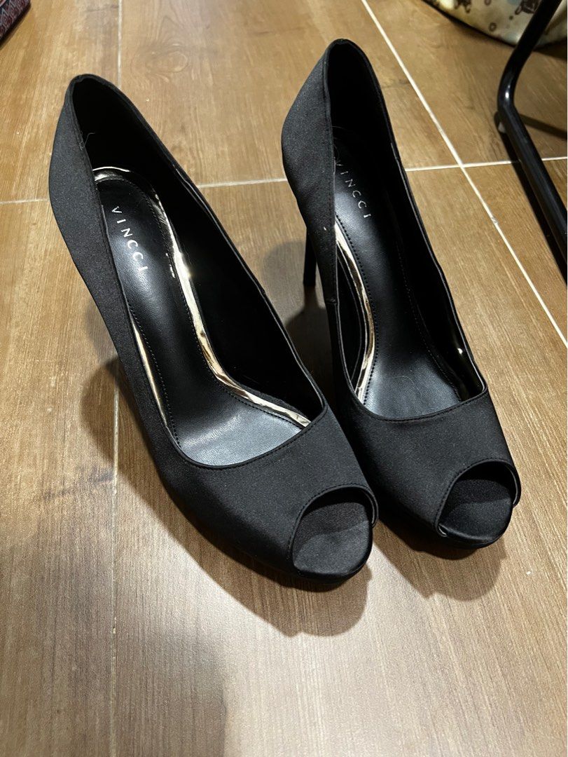 Black heels size 9 new arrivals