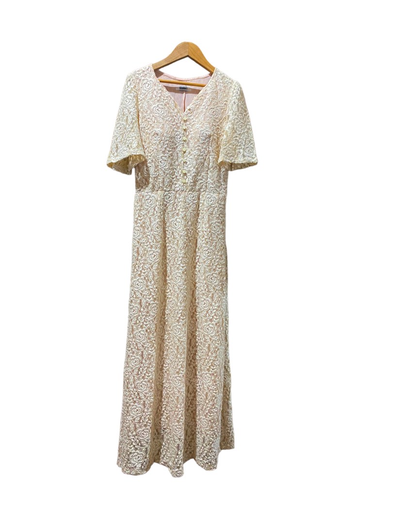 Vintage Lace Gown, Women's Fashion, Dresses & Sets, Evening dresses