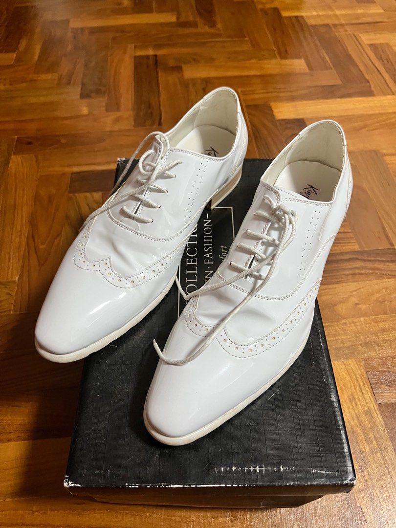 White dress up best sale shoes