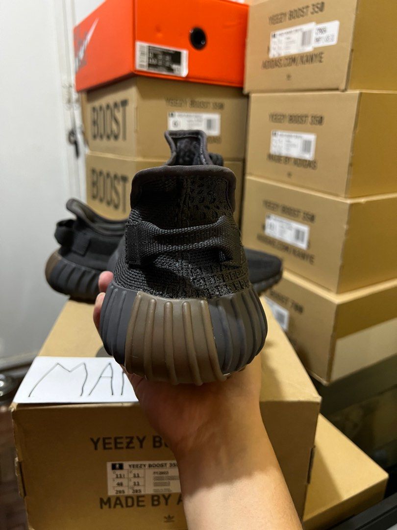 Yeezy Boost 350 v2 Cinder Size 11.5 Men s Fashion Footwear