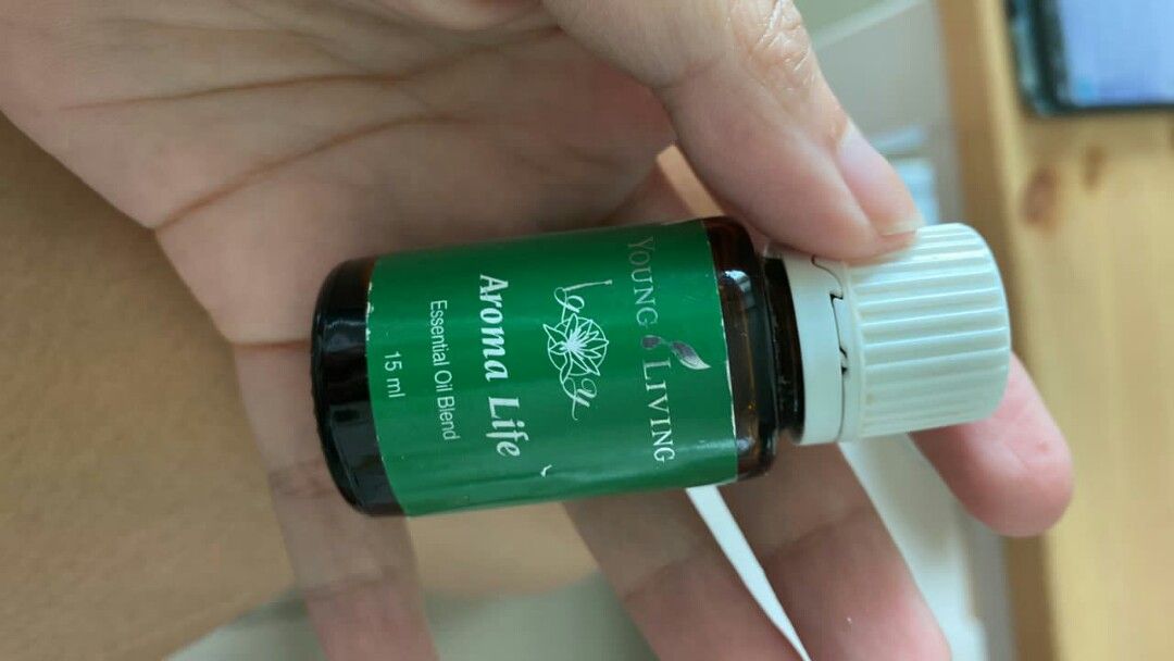 Young Living Aroma Life essential oil 100 Original, Beauty & Personal