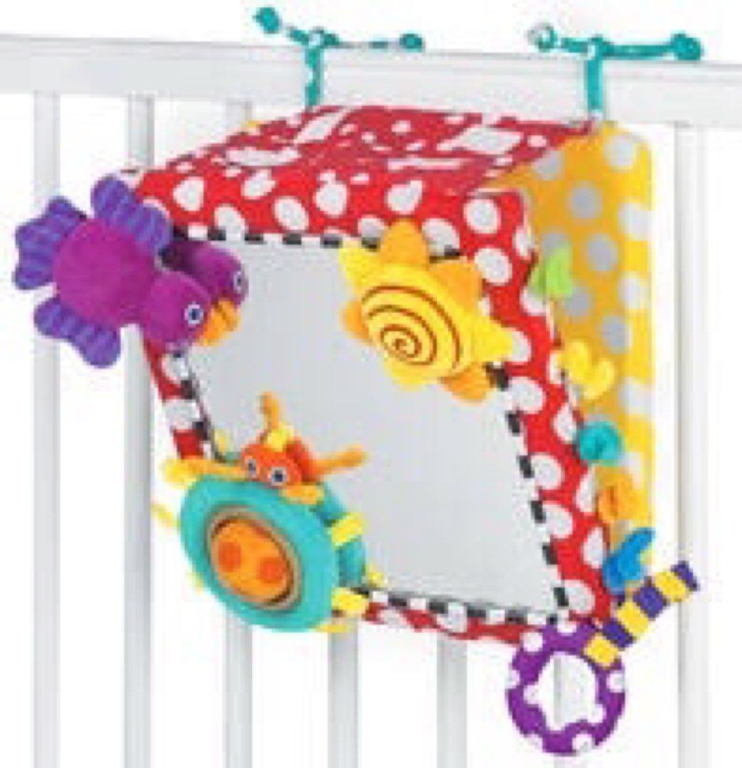 Sassy crib best sale and floor mirror