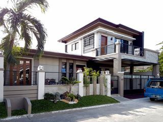 4 Bedrooms Modern House for Sale in BF Homes, Paranaque
