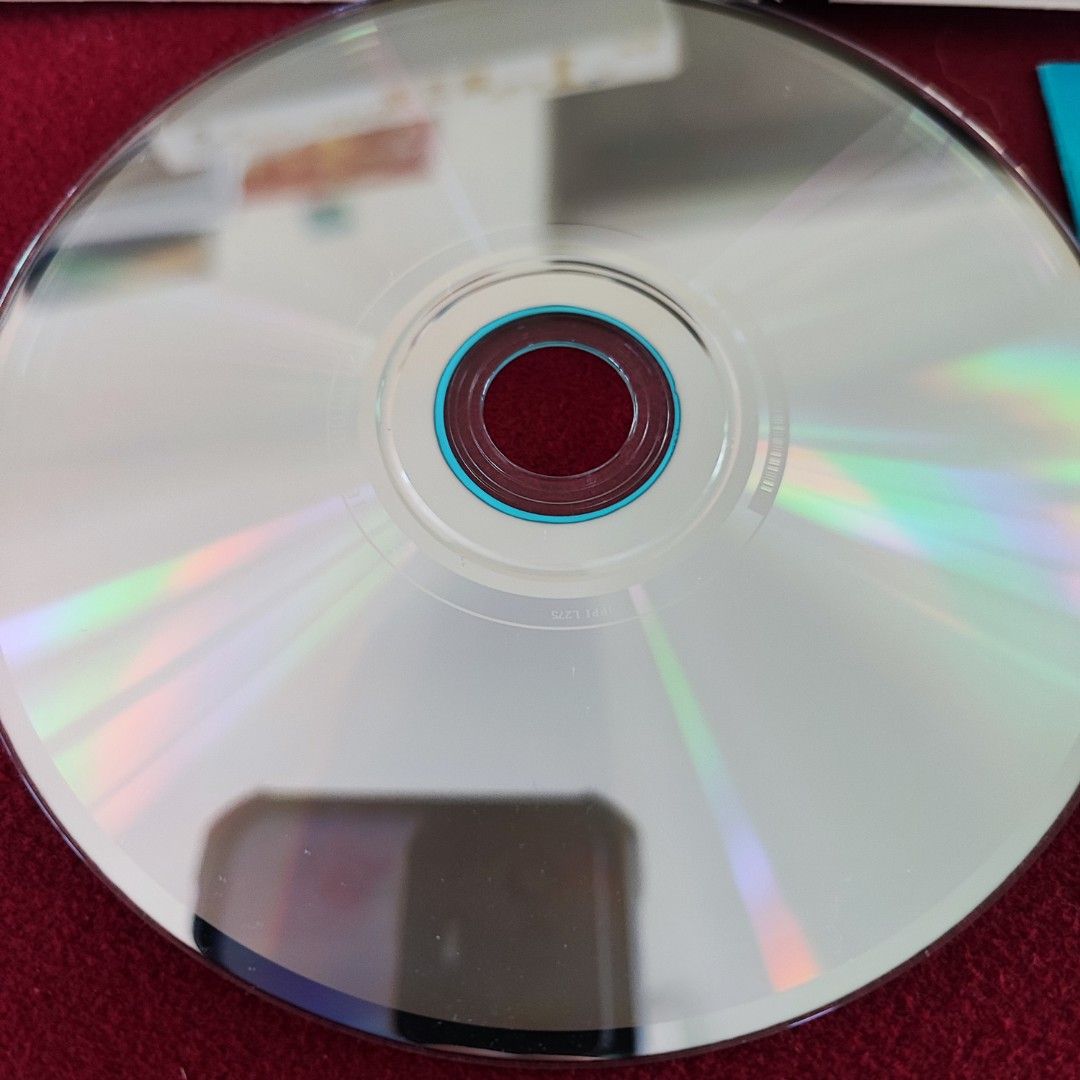 90％new 呂方Touching Moment 專輯CD (Blu-spec CD) 2011年最高品質制作靚聲與技術結合made in  Japan #保存良好CD碟面近完美, 興趣及遊戲, 音樂、樂器 配件, 音樂與媒體-