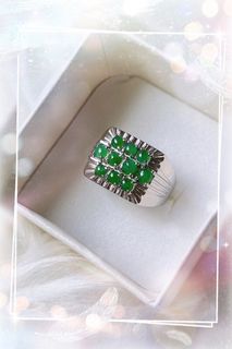 (Category: ) located in . Submitted by Jadeite89 (Listing ID 1199197779, Image 1). Description: .