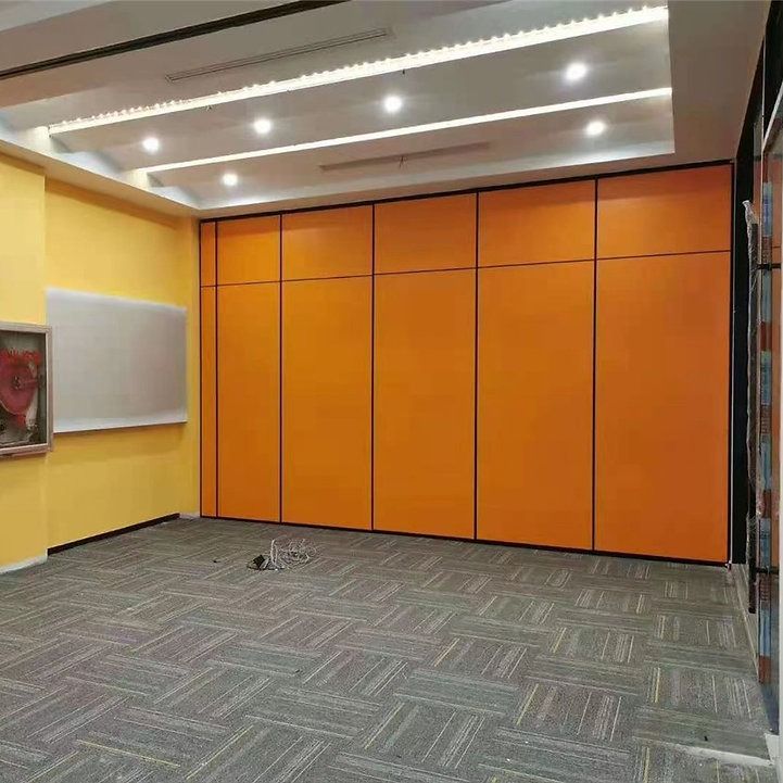 (包送貨) 辦公室間隔 隔斷屏風 木板間牆 寫字樓間房 partition wall scr018, 傢俬＆家居, 家居裝飾, 家居裝飾 ...