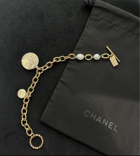 包順豐現貨- 中古飾品名牌改造CHANEL logo二次創作手鍊有化塵袋裝住64214998966146110