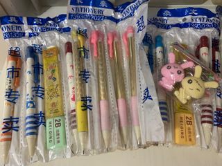 （分類：）位於 。 由 sto.iry 提交（商品編號 1201257326，圖片 1）。簡介： 。