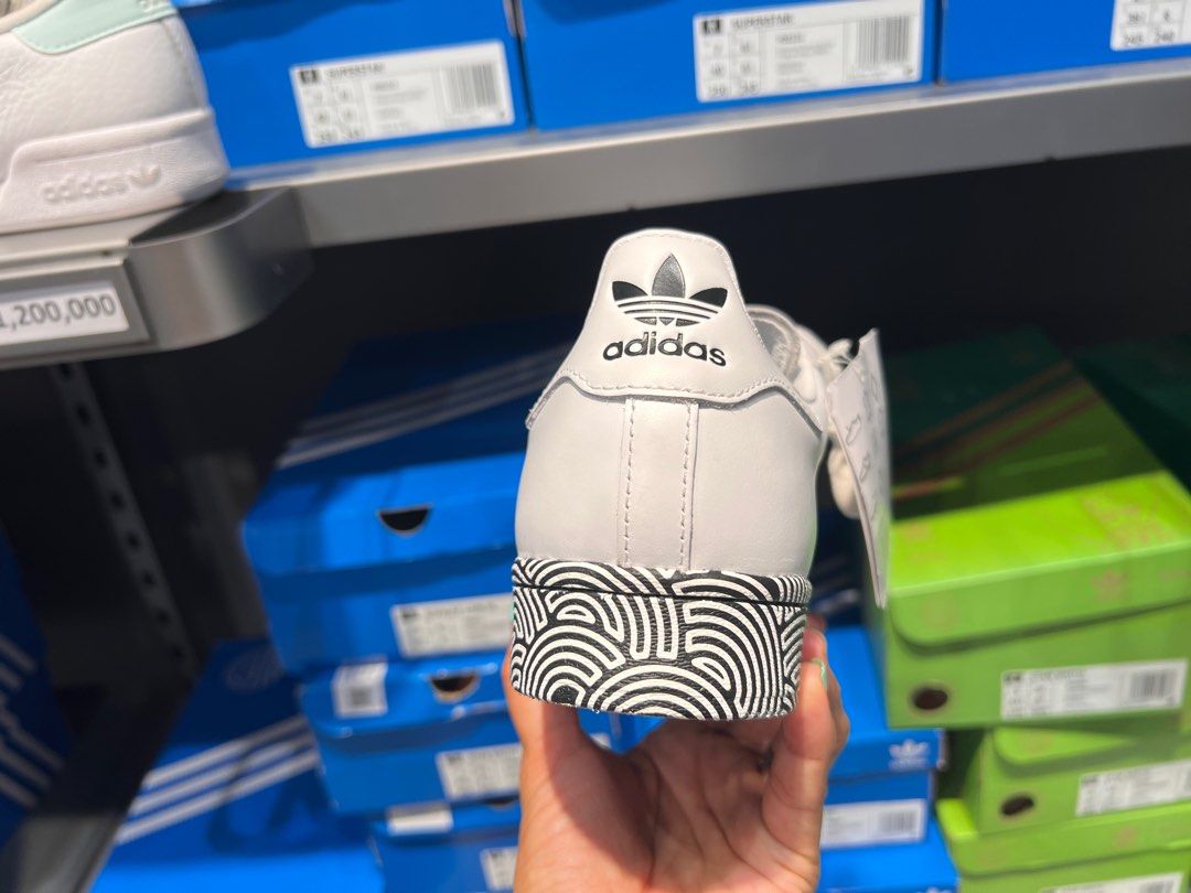 adidas superstar gum