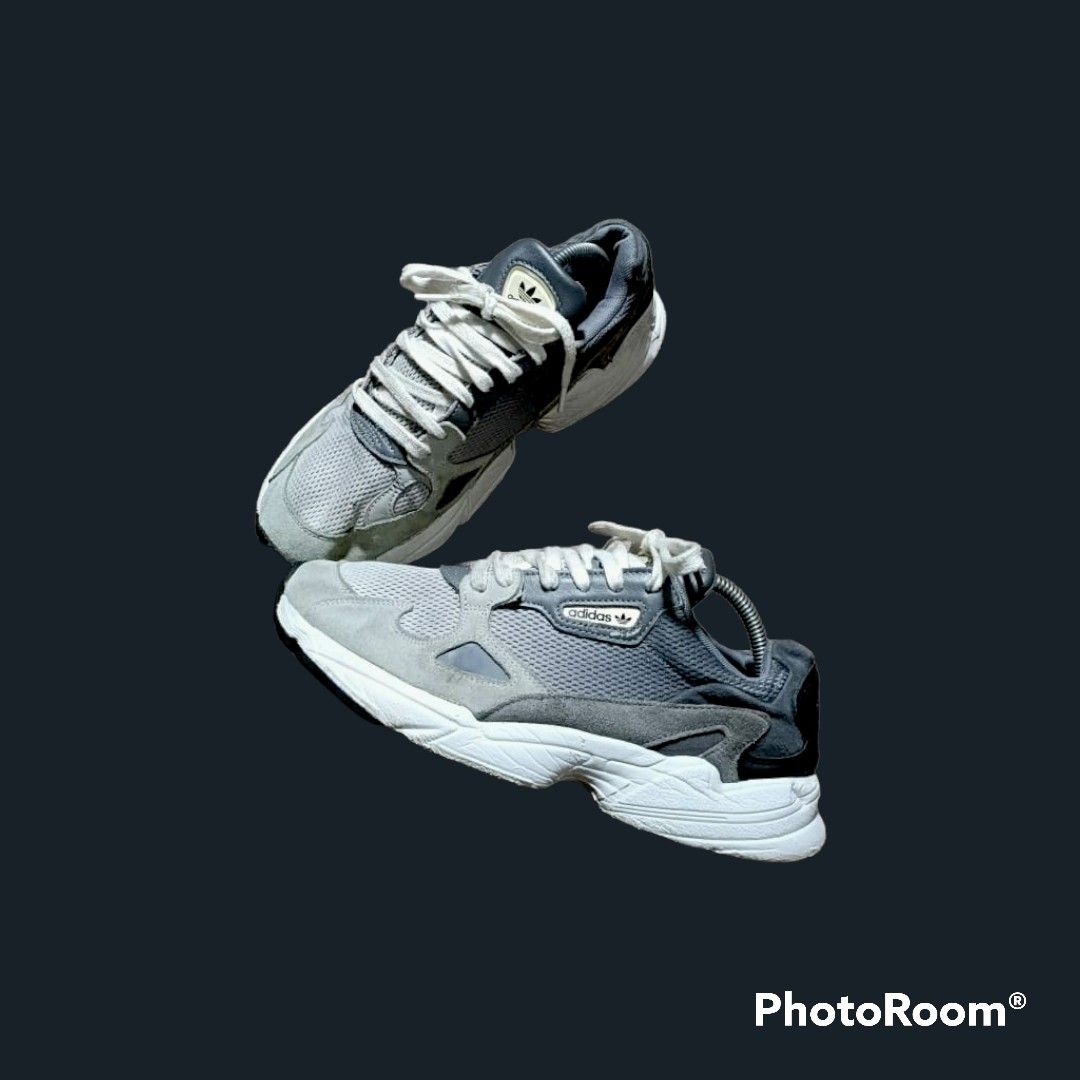 Adidas falcon 43 2025