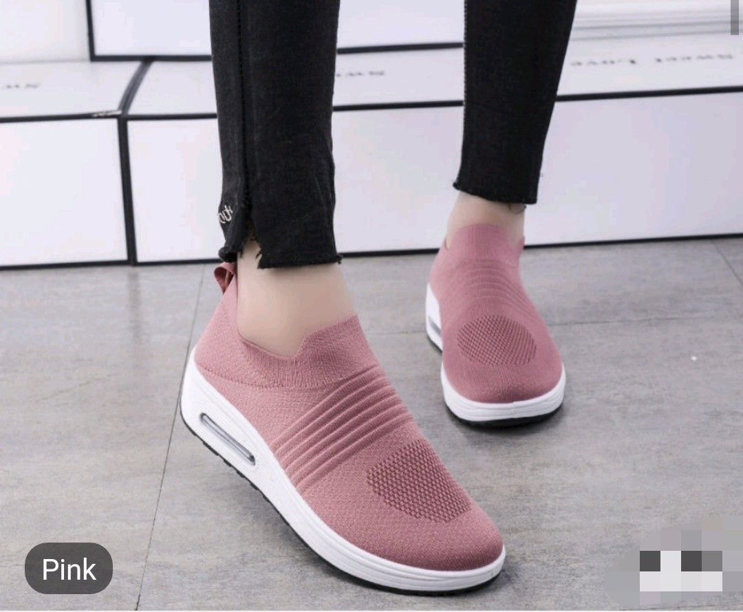 Air Cushion Shoe's, Women's Fashion, Footwear, Sneakers on Carousell
