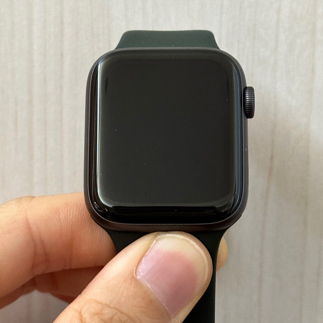 Apple watch 6 hotsell space grey aluminum