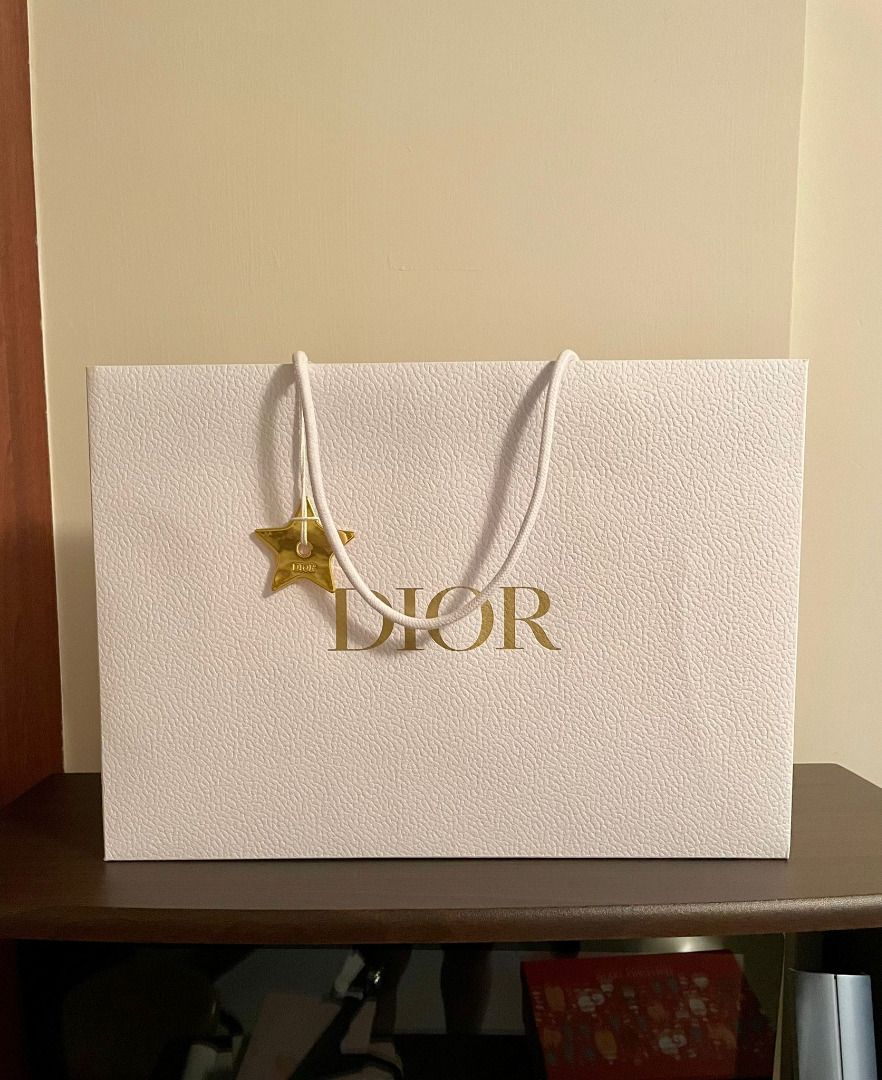 Paper gift bag Chanel prada gucci Dior for jewelly wallet - 7DEC22 – Trendy  Ground