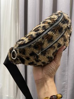 (Category: ) located in . Submitted by mango-outlet (Listing ID 1201267753, Image 1). Description: .