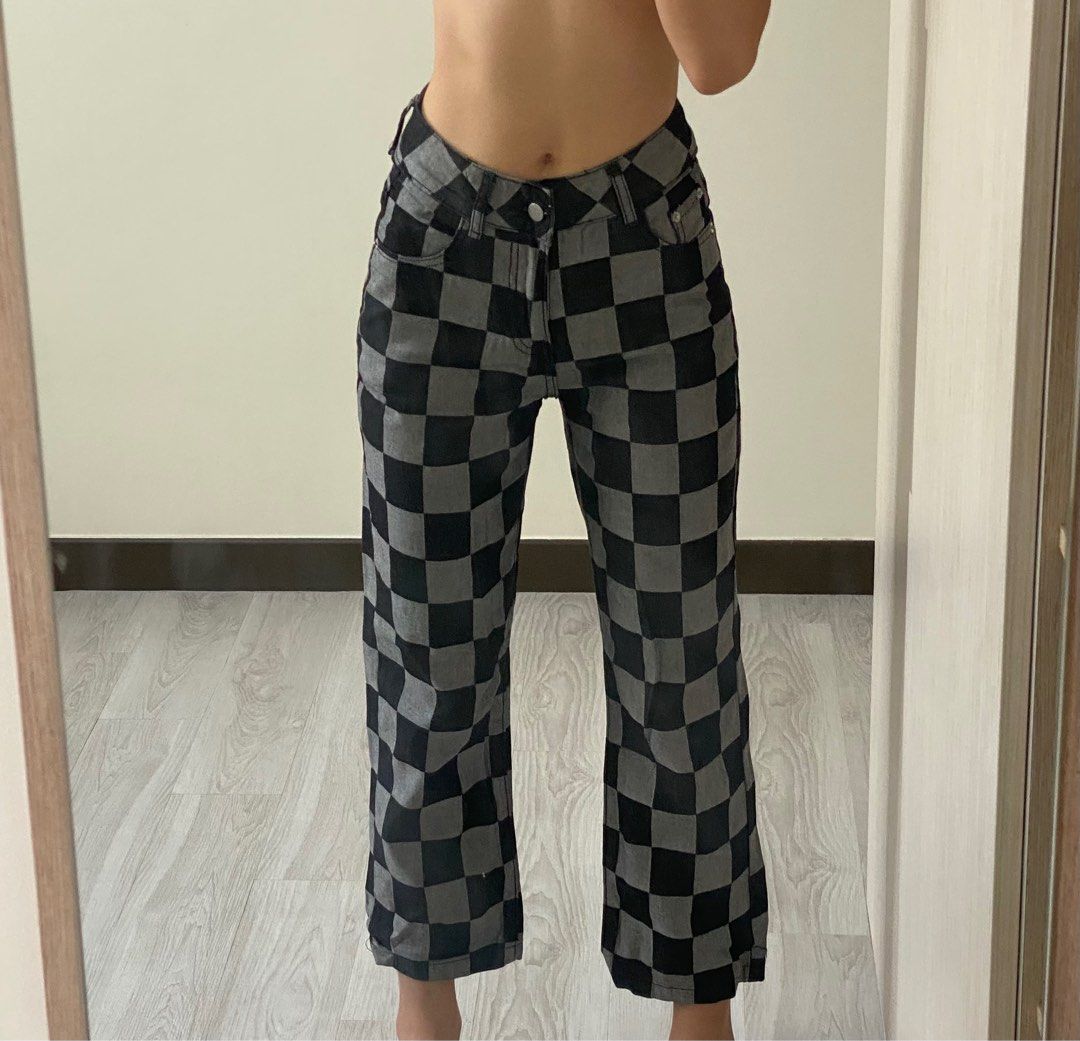 Checkered discount black jeans