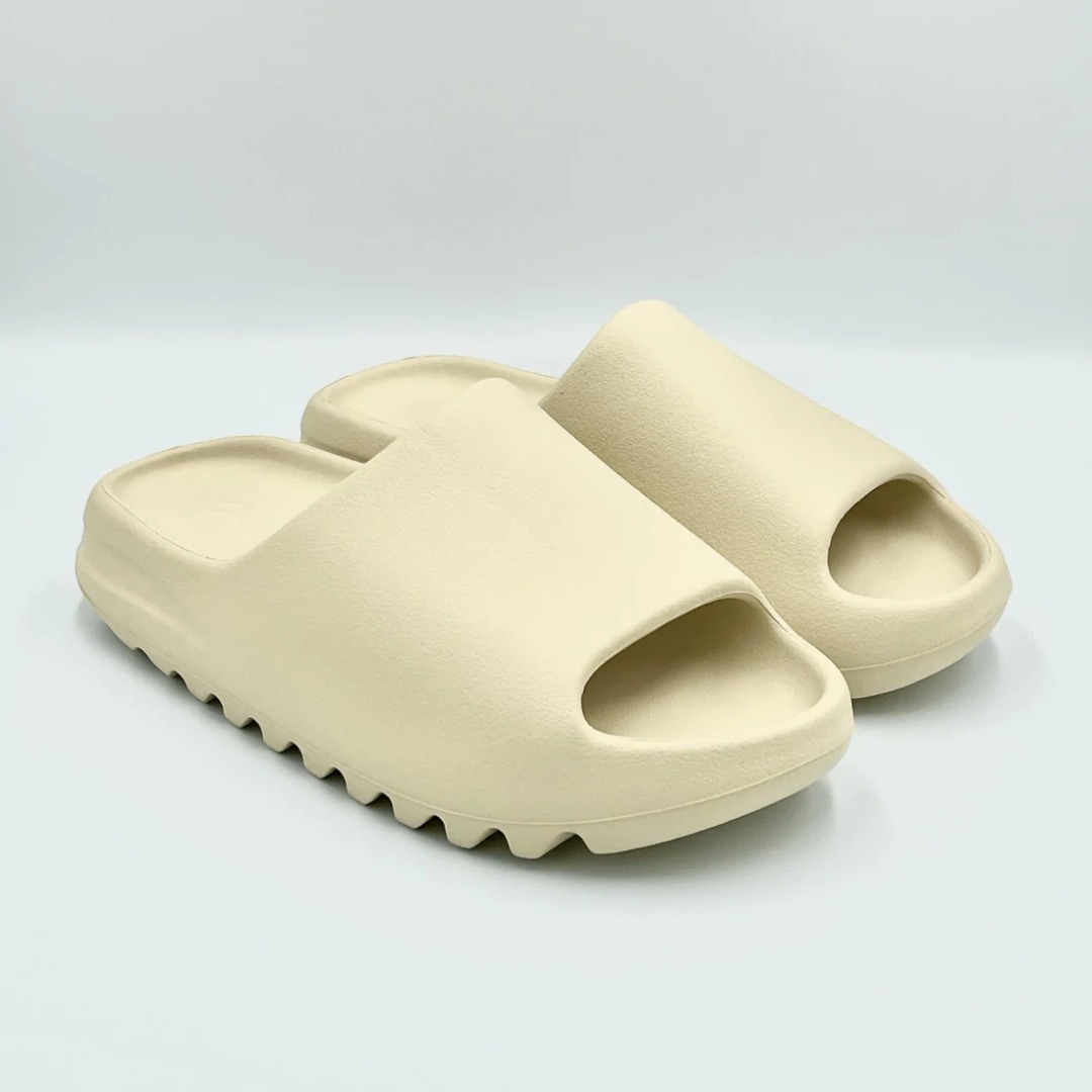 yeezy slides men bone
