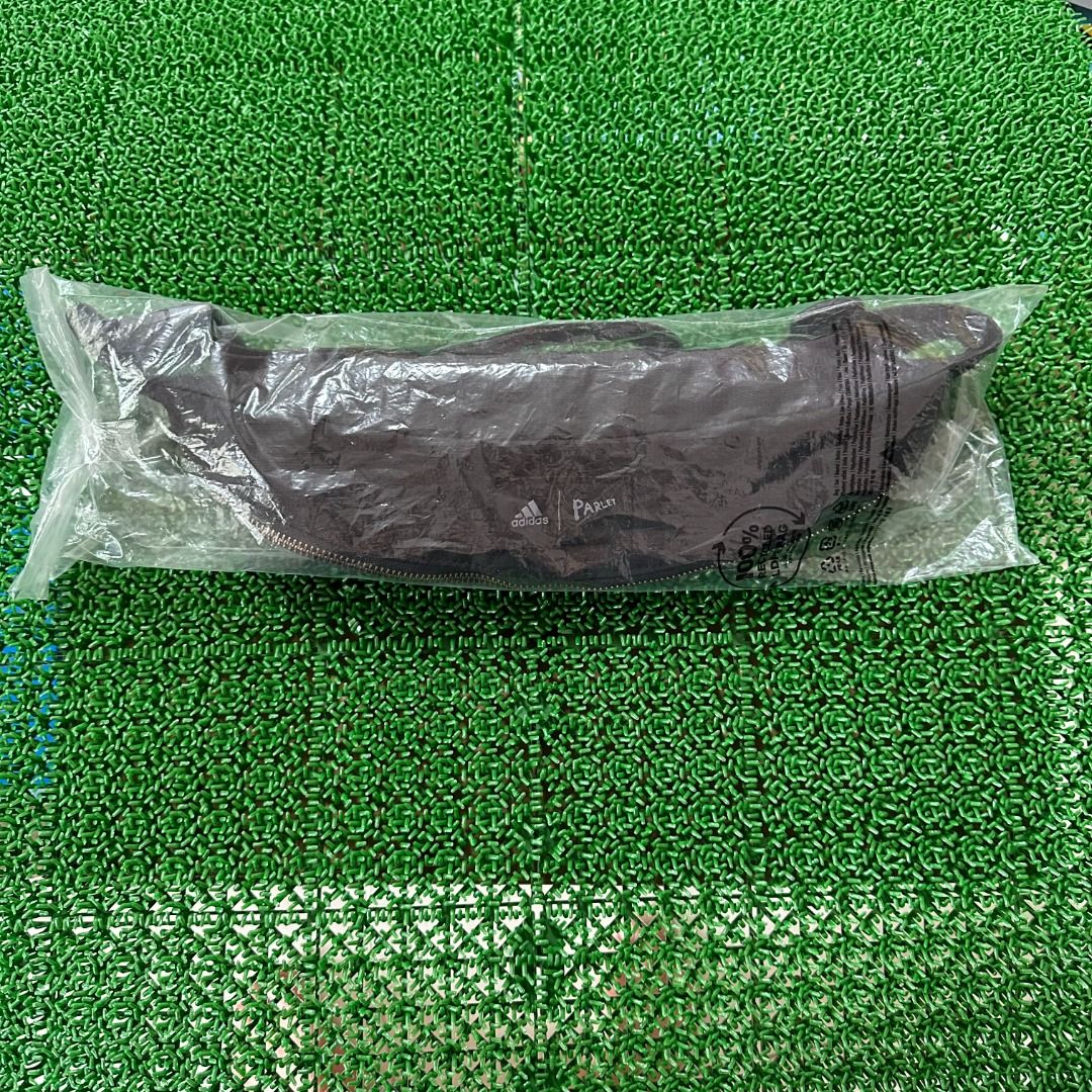 [Brand New] Adidas PARLEY OCEAN PLASTIC WAIST BAG, Men's Fashion, Bags