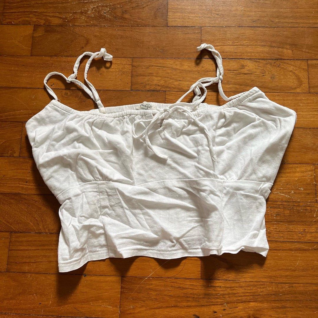 Brandy melville white jennifer top, Women's Fashion, Tops, Blouses on