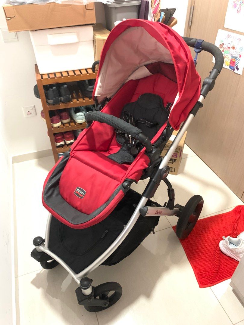 Britax B Ready Red Black